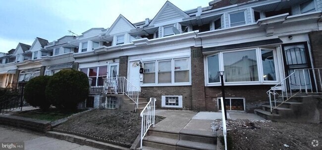 Building Photo - 5729 N Fairhill St Unit 1ST FL Rental