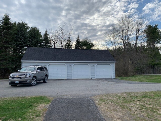 Photo - 183 Kelley Rd Unit 3