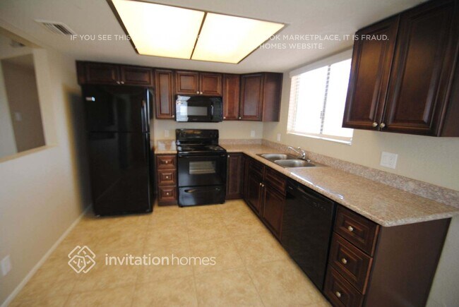Photo - 215 W 17th Ave