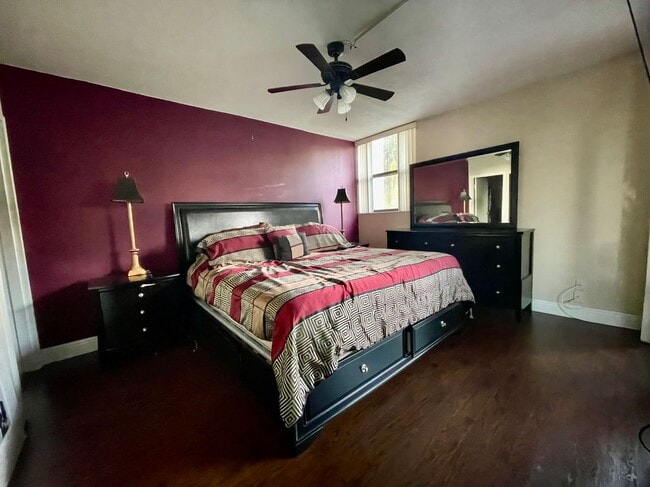 Photo - 8409 Forest Hills Dr Unit 204