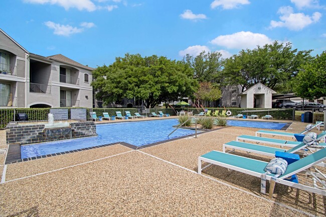 Photo - Rockbrook Creek Apartamentos