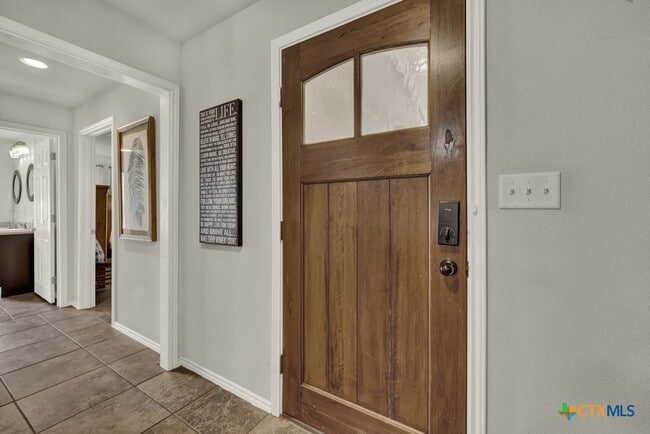 Photo - 1015 Reiley Rd