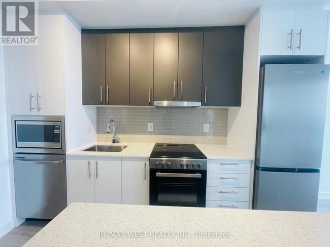 Photo - 9763 Markham Rd Unit 908