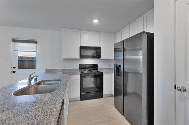 Photo - 9752 Platteview Rd