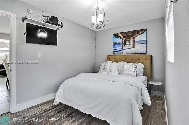 Photo - 610 N 24th Ave