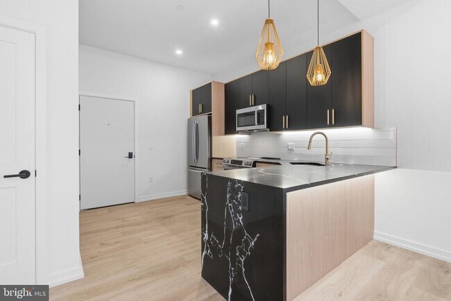 Photo - 1232 Chancellor St Unidad 3B