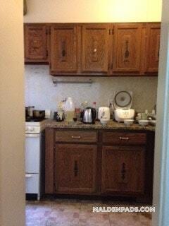 Photo - 17-19 Washington St. Unit 208