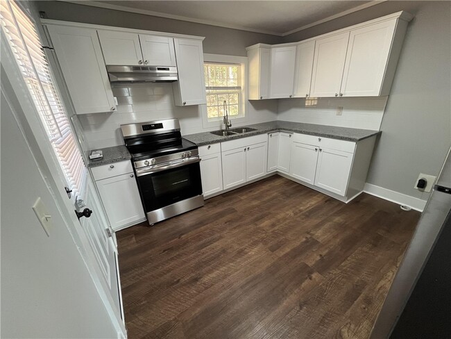 Photo - 1725 President St