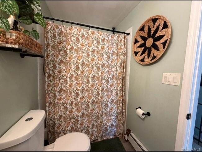 Photo - 409 Rakov Rd