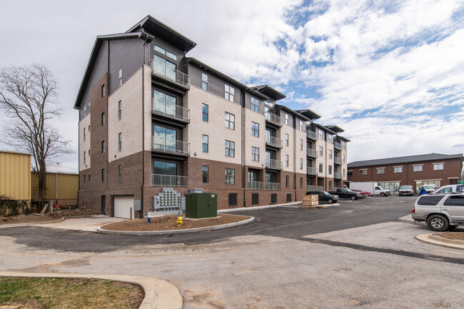 Photo - 231 Walton Ave Unidad 206