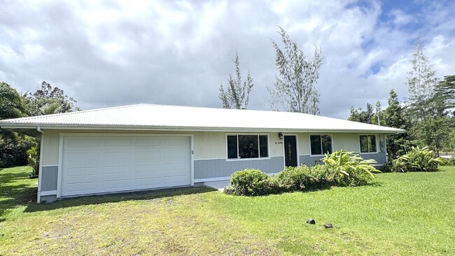 Photo - "Charming 3-Bedroom Retreat with 2 Full Baths in Keaau's Tranquil Paradise!"