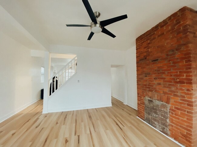 Photo - NEWLY RENOVATED 2 BEDROOM IN THE HEART OF BLOOMFIELD!