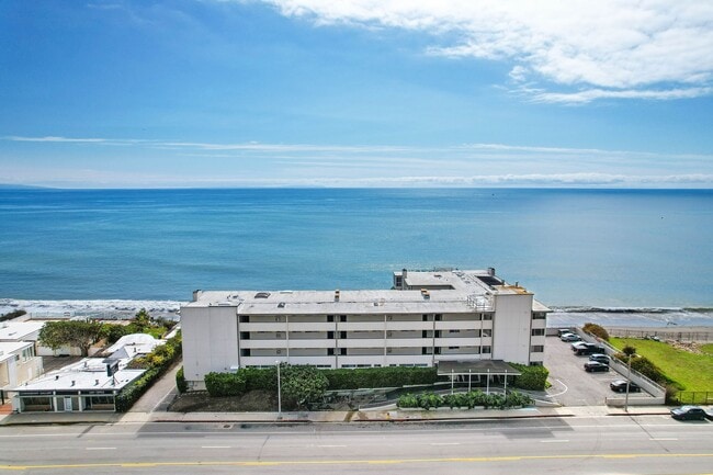 Photo - 22548 CA-1 Unit 303