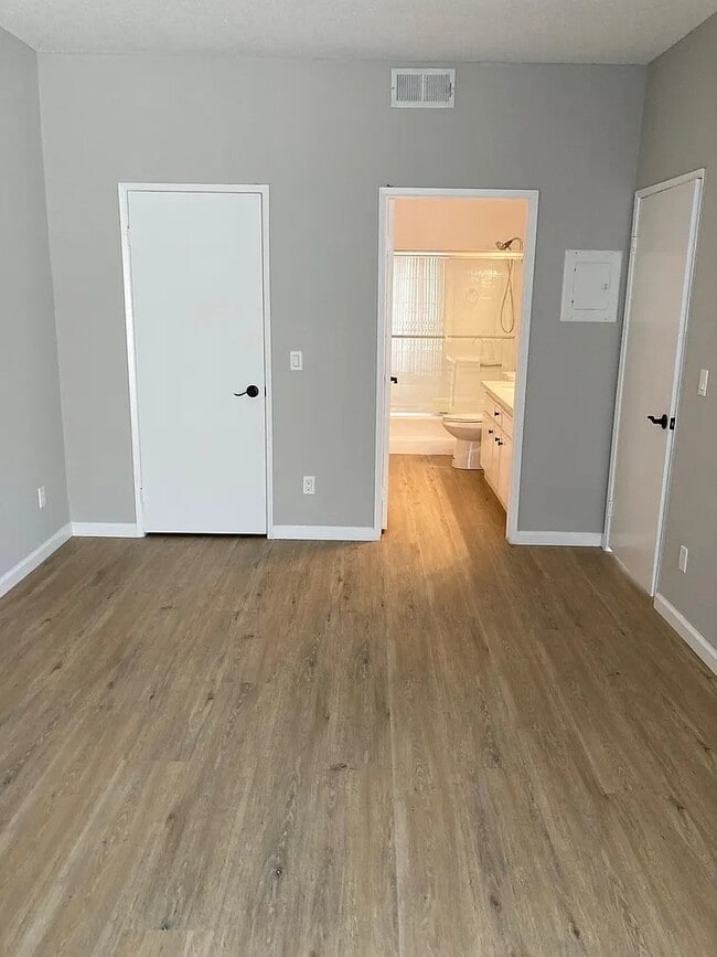 Photo - 4320 S Centinela Avenue