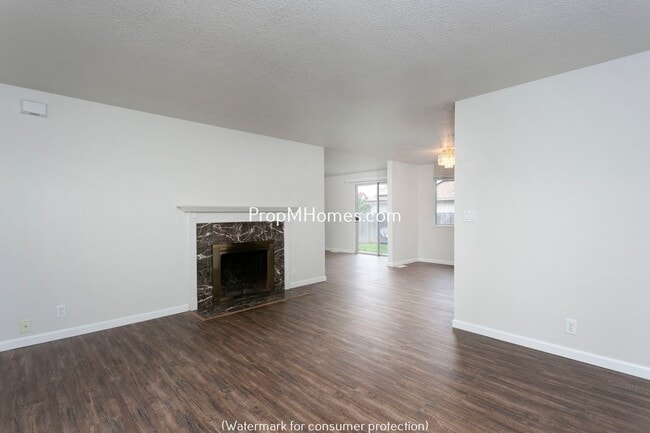 Photo - Quaint Ranch Style Home with Fenced Yard!