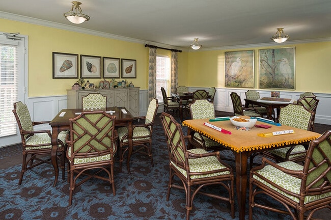 Photo - Gardens of Annapolis