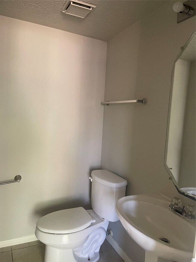 Photo - 3706 Nutwood Ln