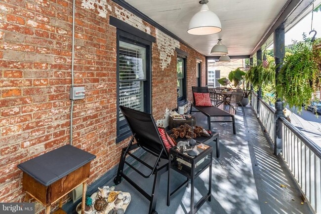 Photo - 14 Church St