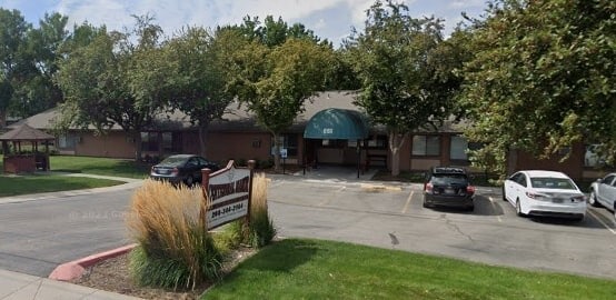 Photo - 661 S Curtis Rd