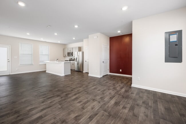 Photo - 317 Stream Valley Ct