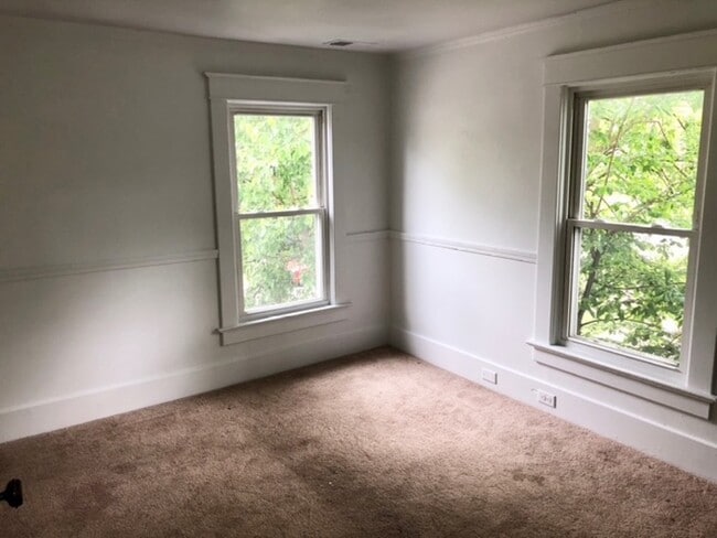 Photo - 410 Olive St