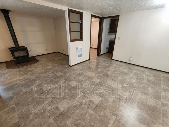 Photo - 8809 E Liberty Ave