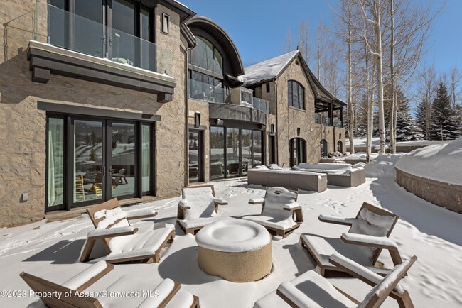 Photo - 75 McLain Ct