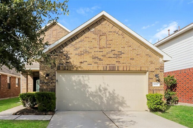 Photo - 1650 Bonnyton Ln House