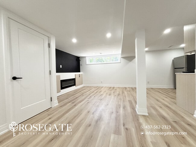 Photo - Spacious 3-Bedroom Basement Apartment with In-Unit Laundry – Hamilton Unit 2