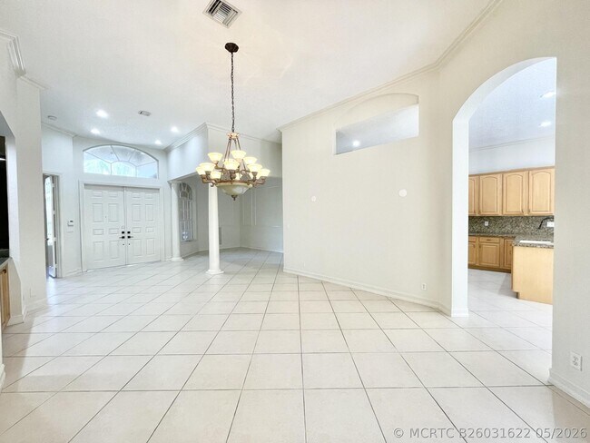 21232 Rock Ridge Dr