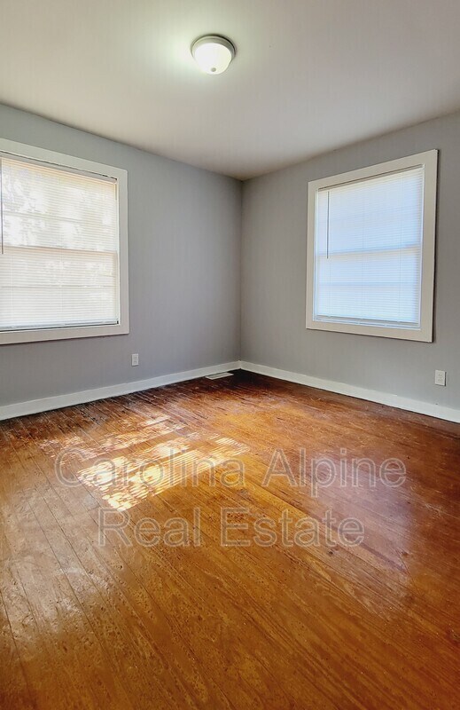 3316 Queens Ln Rental For Rent in Gastonia, NC