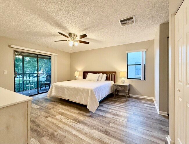 Photo - 12969 Pennypacker Trail Unidad 15