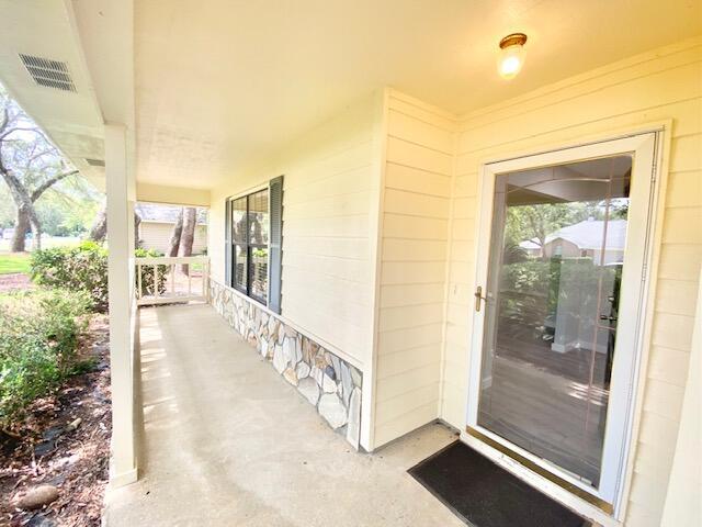 Photo - 1210 Whitewood Way
