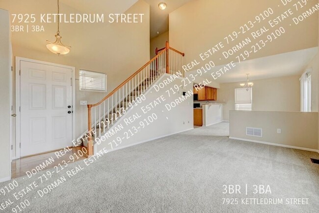 Photo - 7925 Kettle Drum St