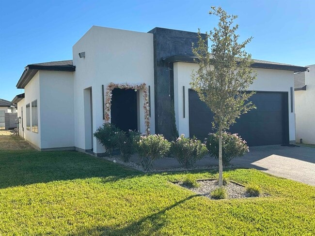 Photo - 1717 Cordova Dr