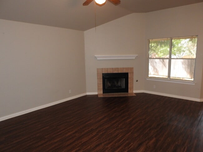 Photo - 440 Zebra Dr