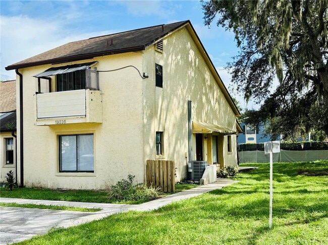 12236 Fox Hound Ln