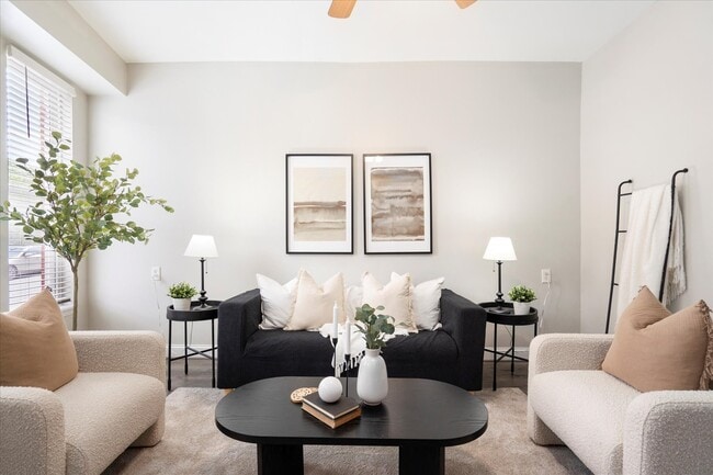 Photo - 57 E Heath St