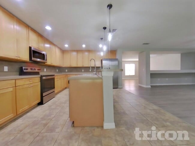 Photo - 321 Black Springs Ln