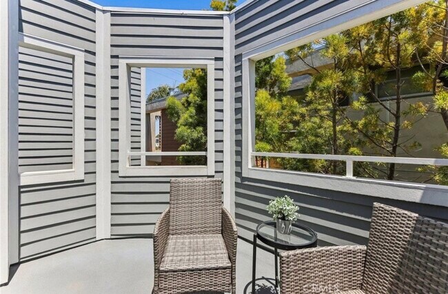 Photo - 1304-1312 12th St