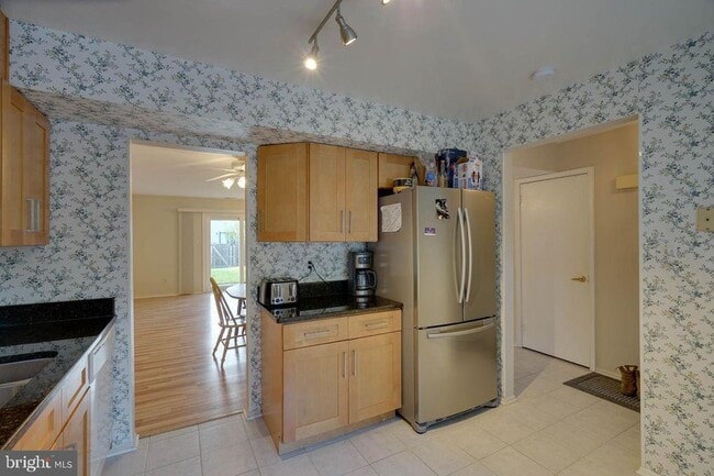Photo - 5005 Red Haven Dr