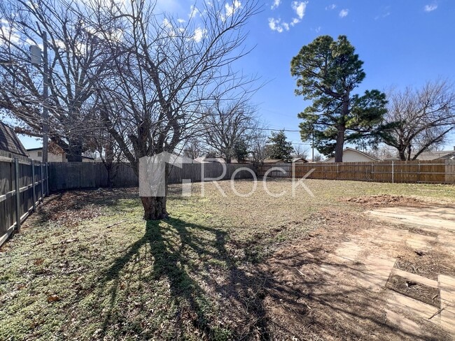 Photo - 7604 NW 27th St