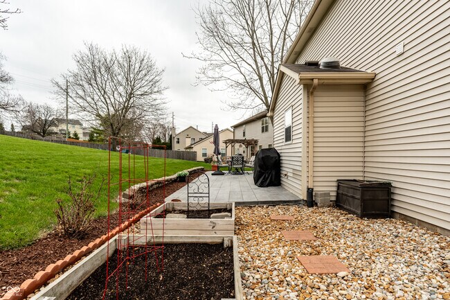 Photo - 9660 Overcrest Dr