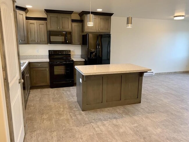 Photo - 851 Gibbon St