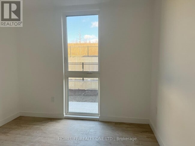 Photo - 176 Clonmore Dr