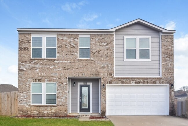 Building Photo - 101 Rein Dance Ln