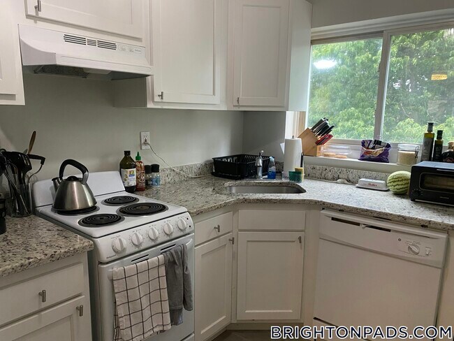 Photo - 63 Selkirk Rd Unidad 8