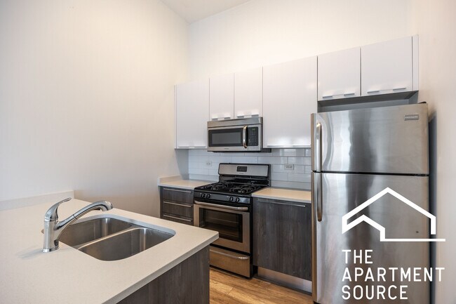 Photo - 2700 W North Ave Unit 202