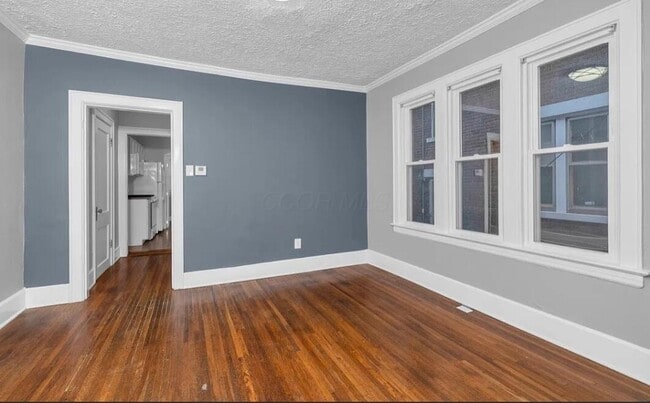 Photo - 1479 Bryden Rd