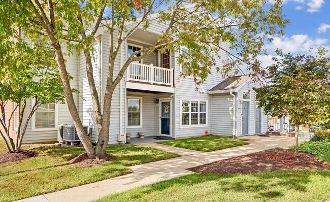 Front of house - 8707 Grasmere Ct Unit 8707